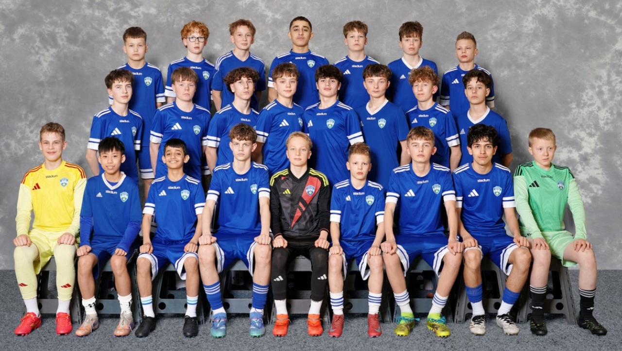 Pojat Akatemia 2012
